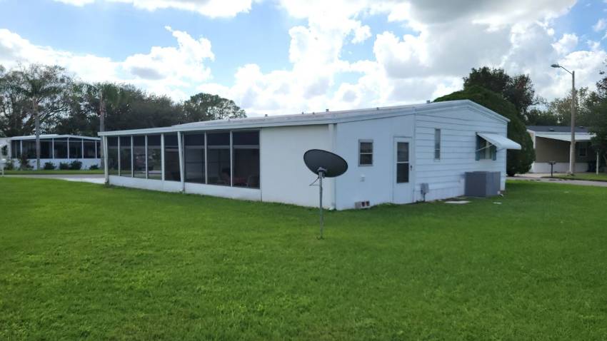 183 Juniper Drive West a Dundee, FL Mobile or Manufactured Home for Sale